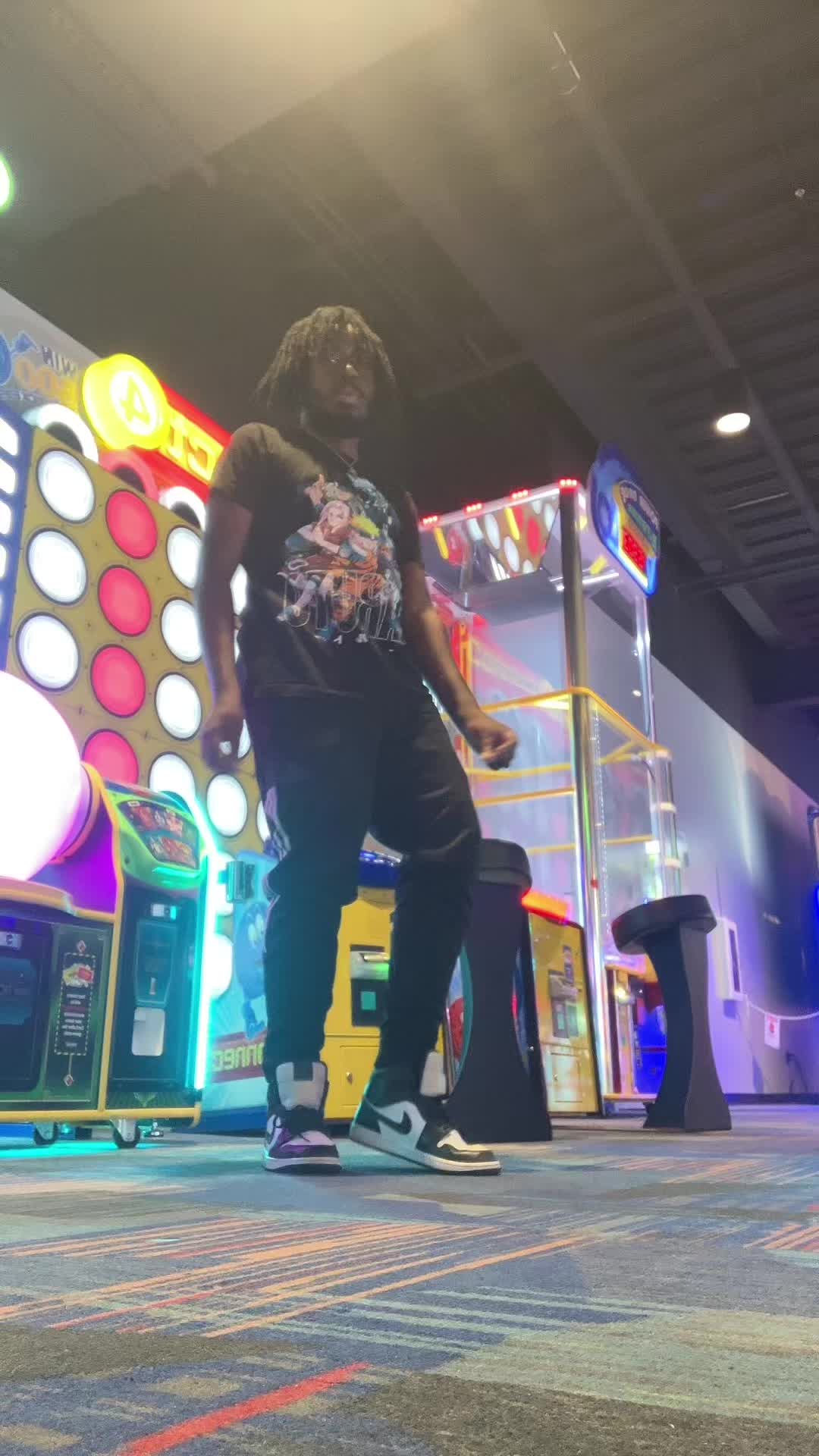 @Chrisleviyw