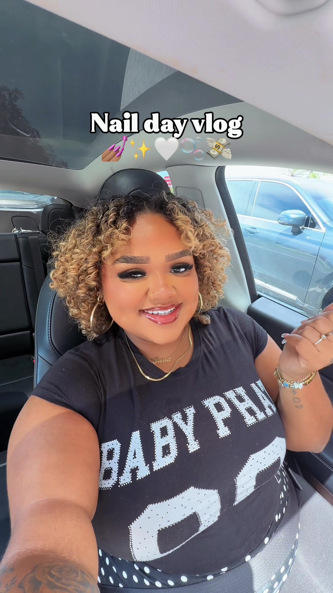@Curlyheadsierra 💗