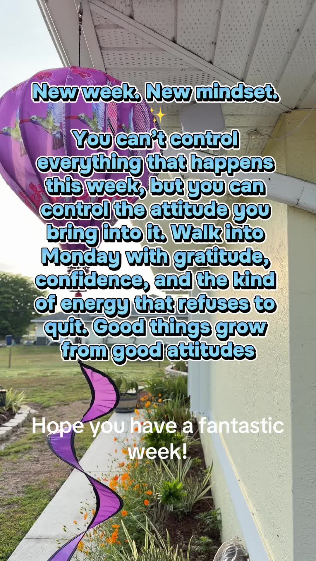 @whats_up_2200