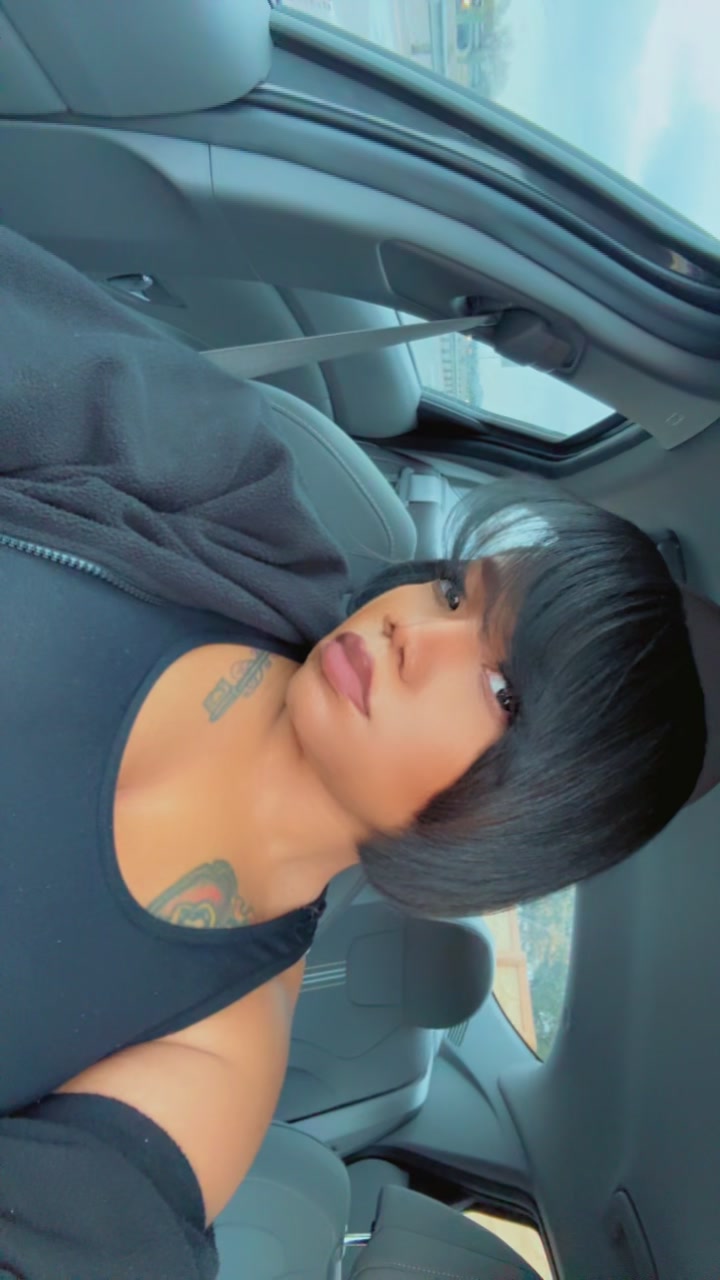 @QueenTheHairstylist