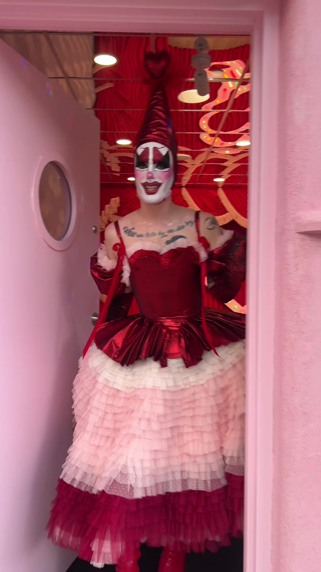 @Tillie the Clown