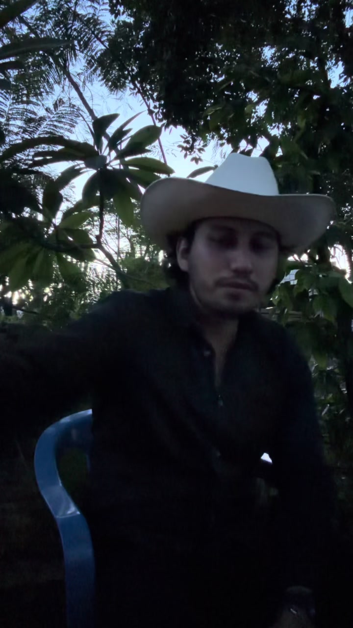 @Carlos_Gonzáleza