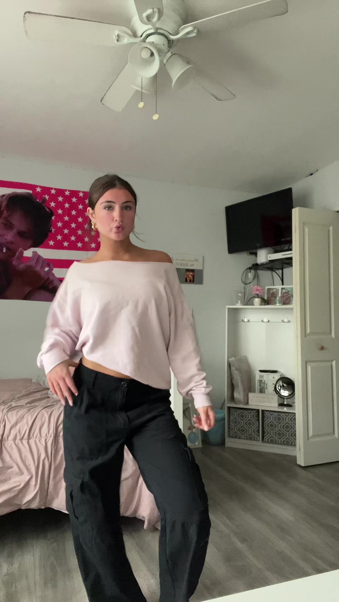 @Bella_spamms