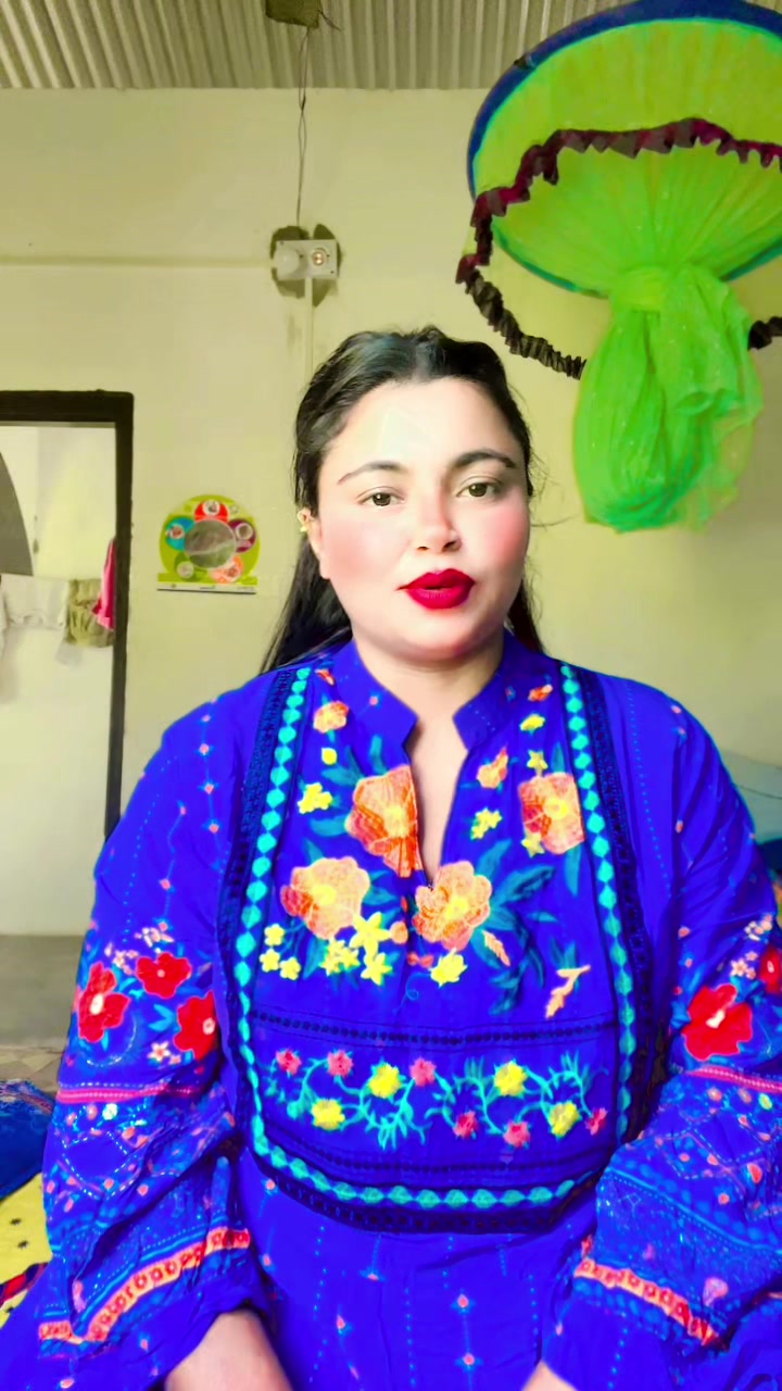 @Sanu☘️❤️🌼