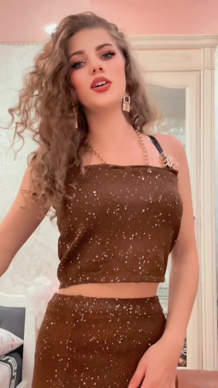 @𝒦𝓇𝒾𝓈𝓉𝒾𝓃𝒶