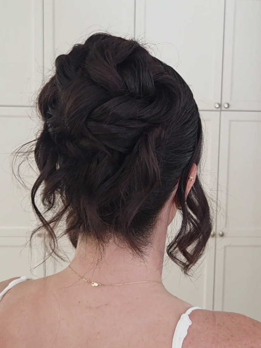 @Kirby ✨️ bridal hairstylist