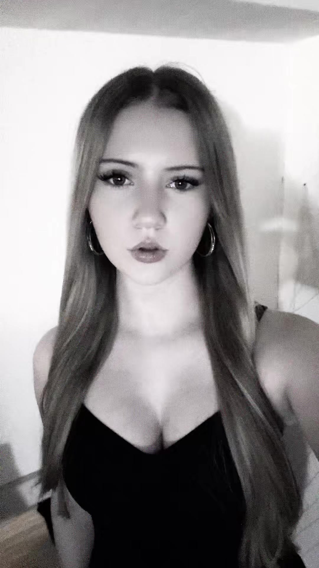 @celi🦈