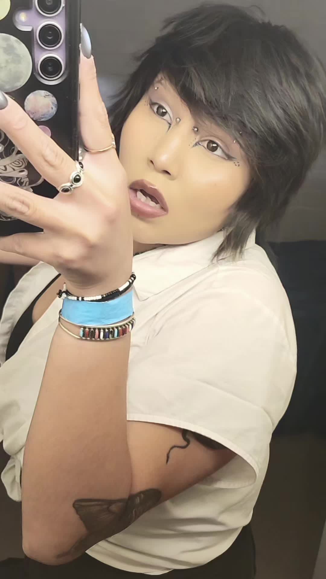 @theskysfallingg