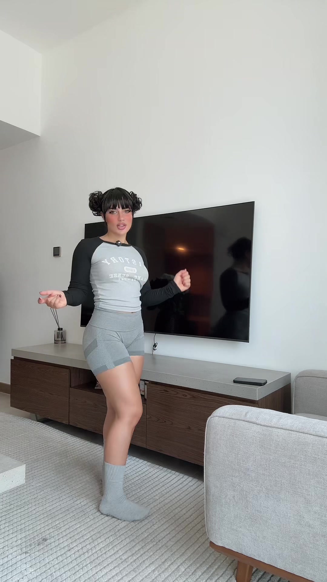 @Divamim2026