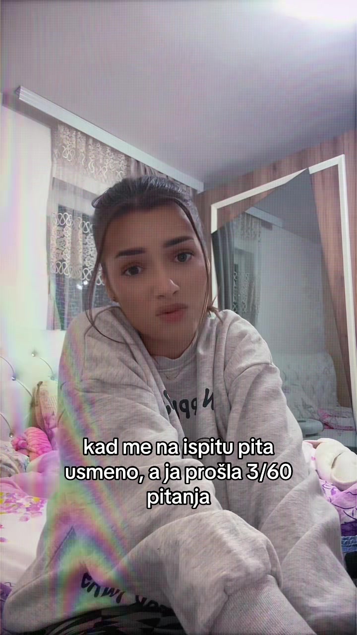 @София ♡