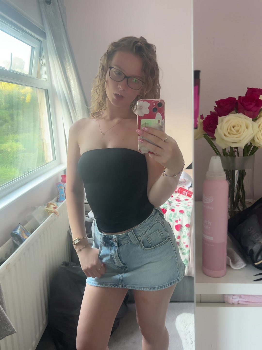 @millielouiseleonard