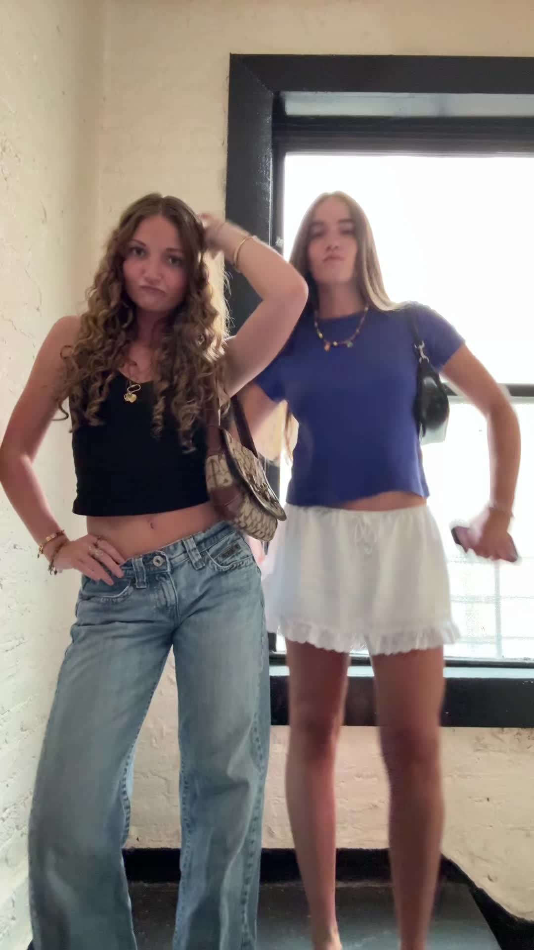 @caitlynsanderss