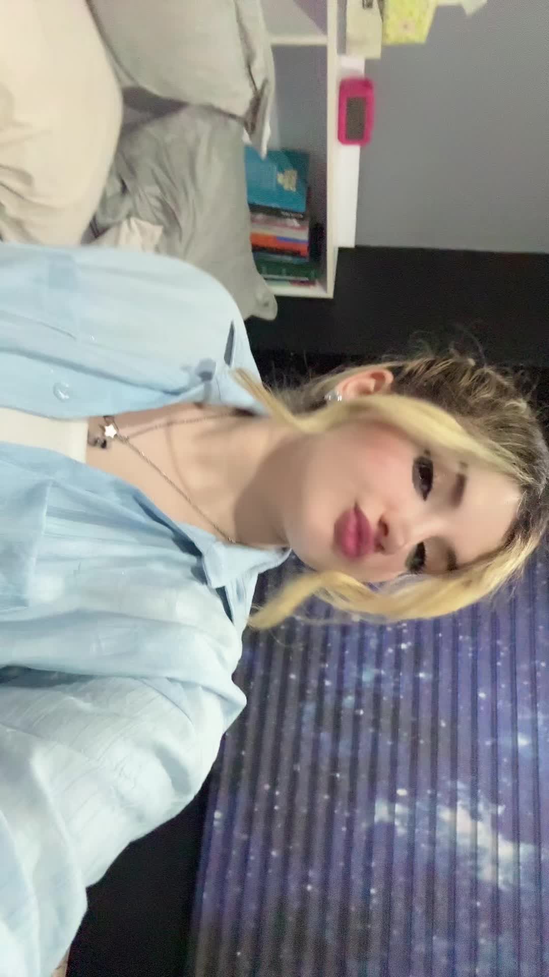 @Anahitaque