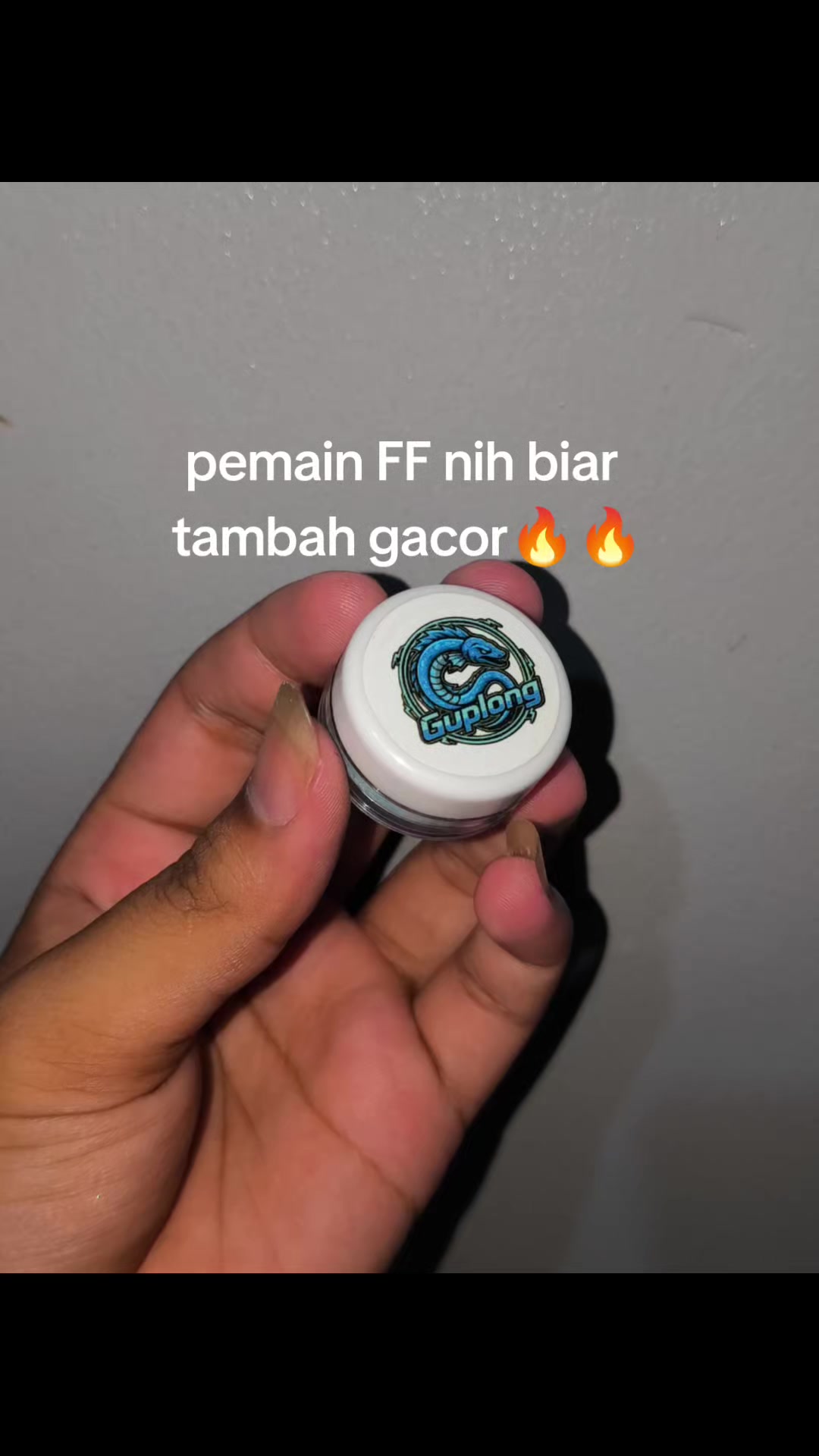 @Pakell
