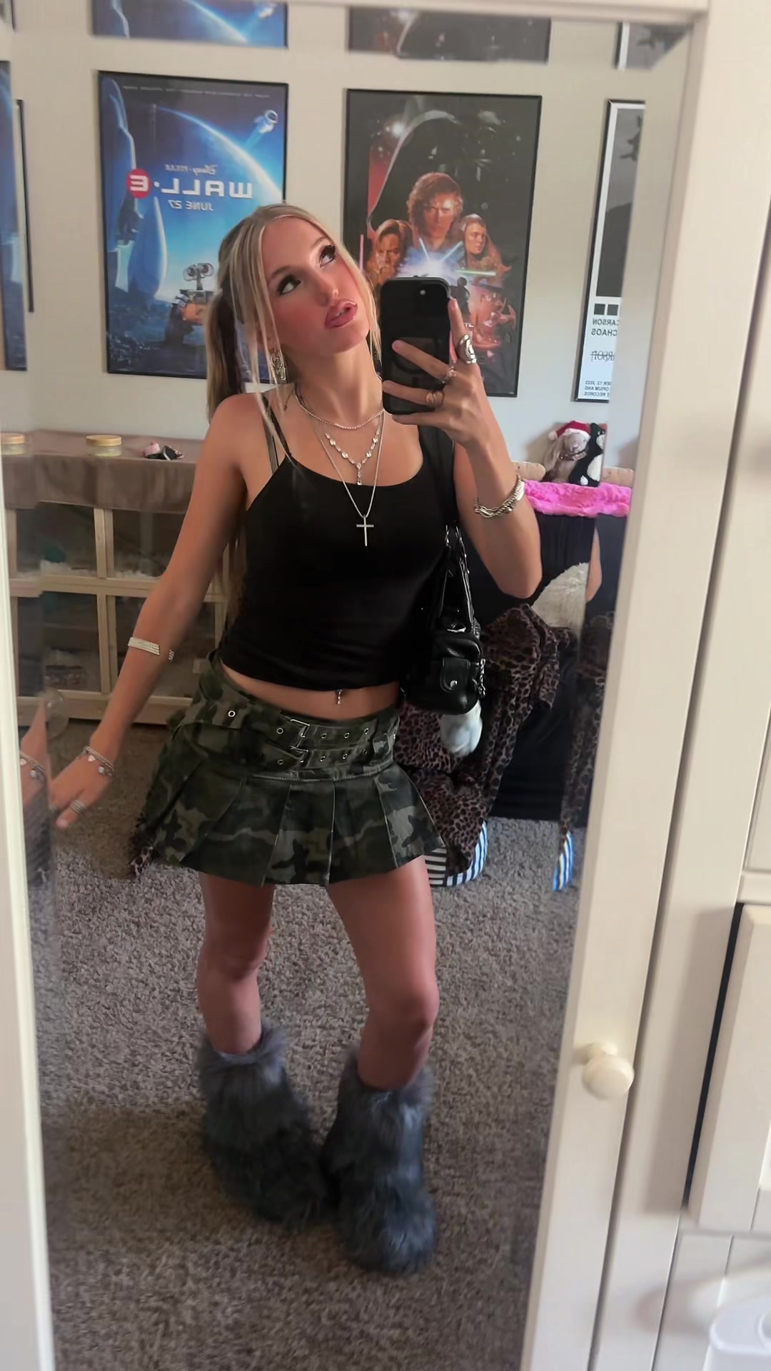 @.carleygardenhour