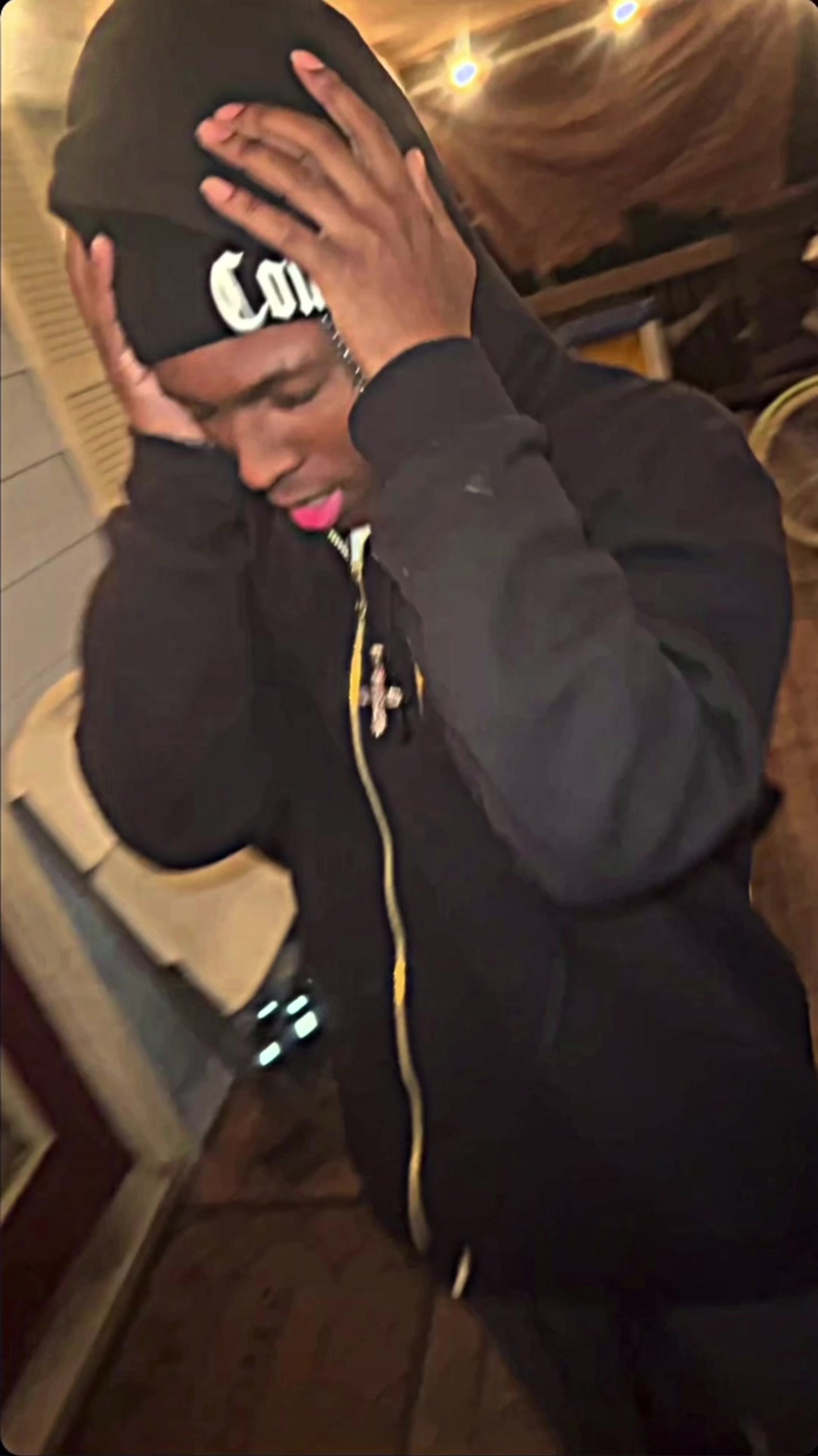 @Laron🎋4️⃣🆓