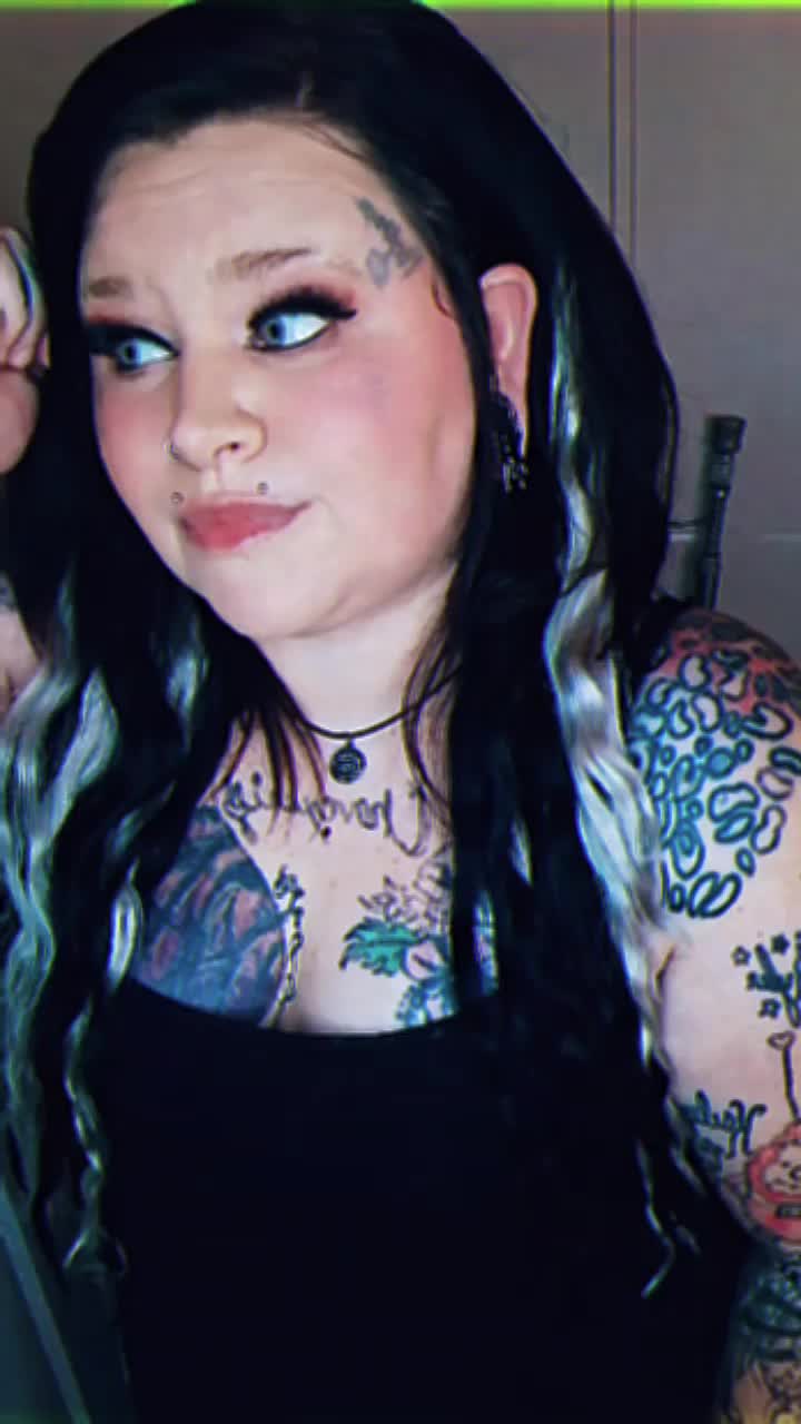 @Tattooed Juliet💕
