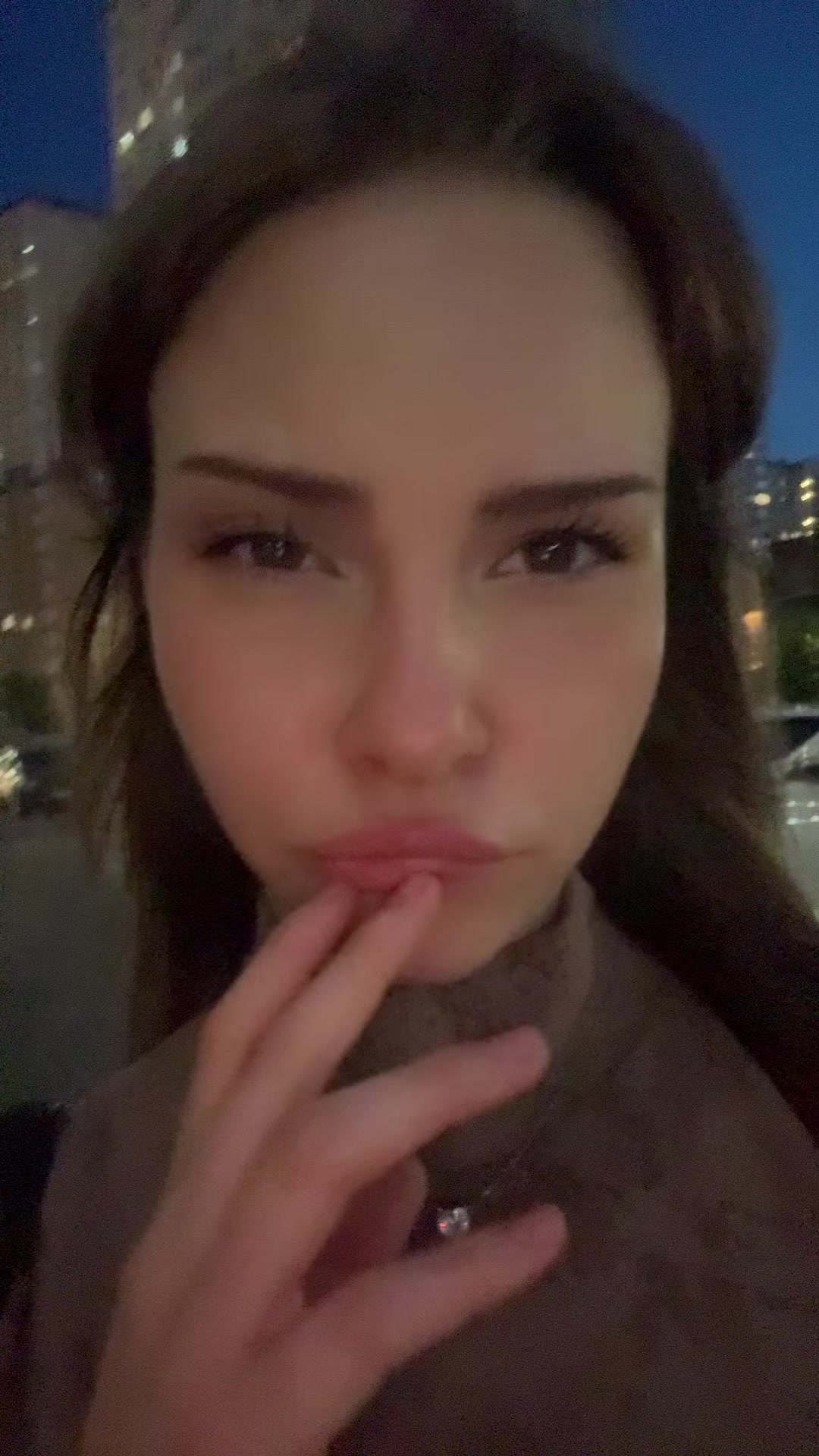 @Ari