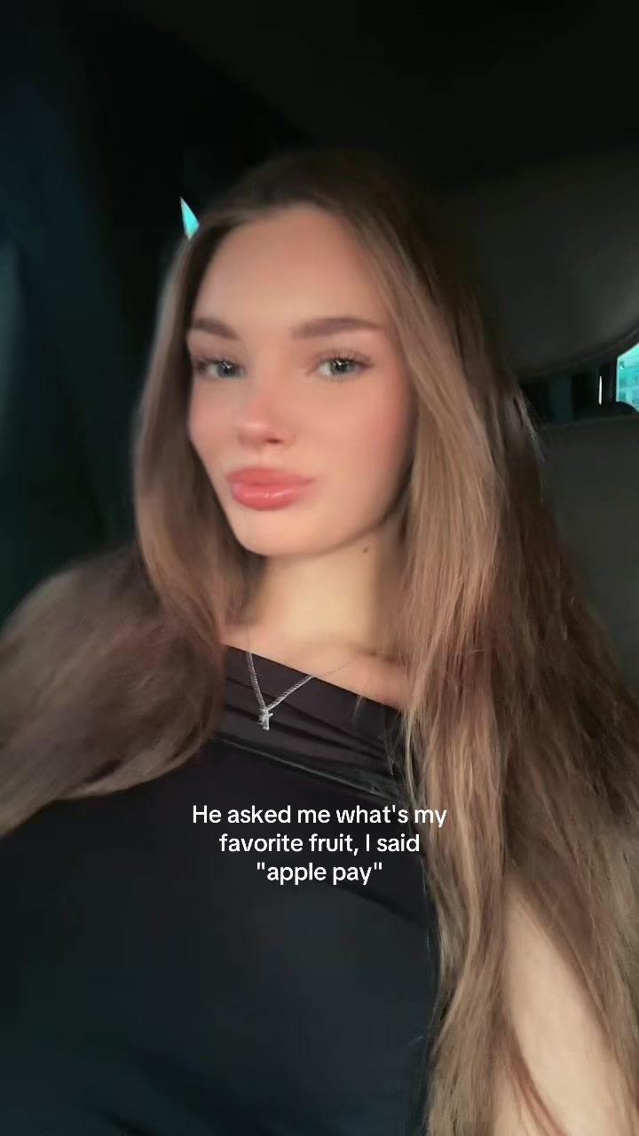 @Sophia