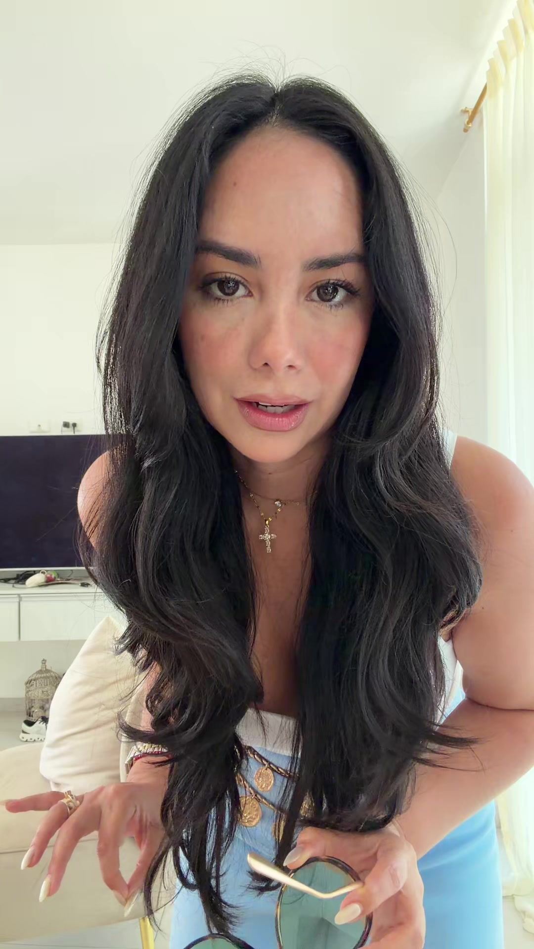 @Coraliamelo