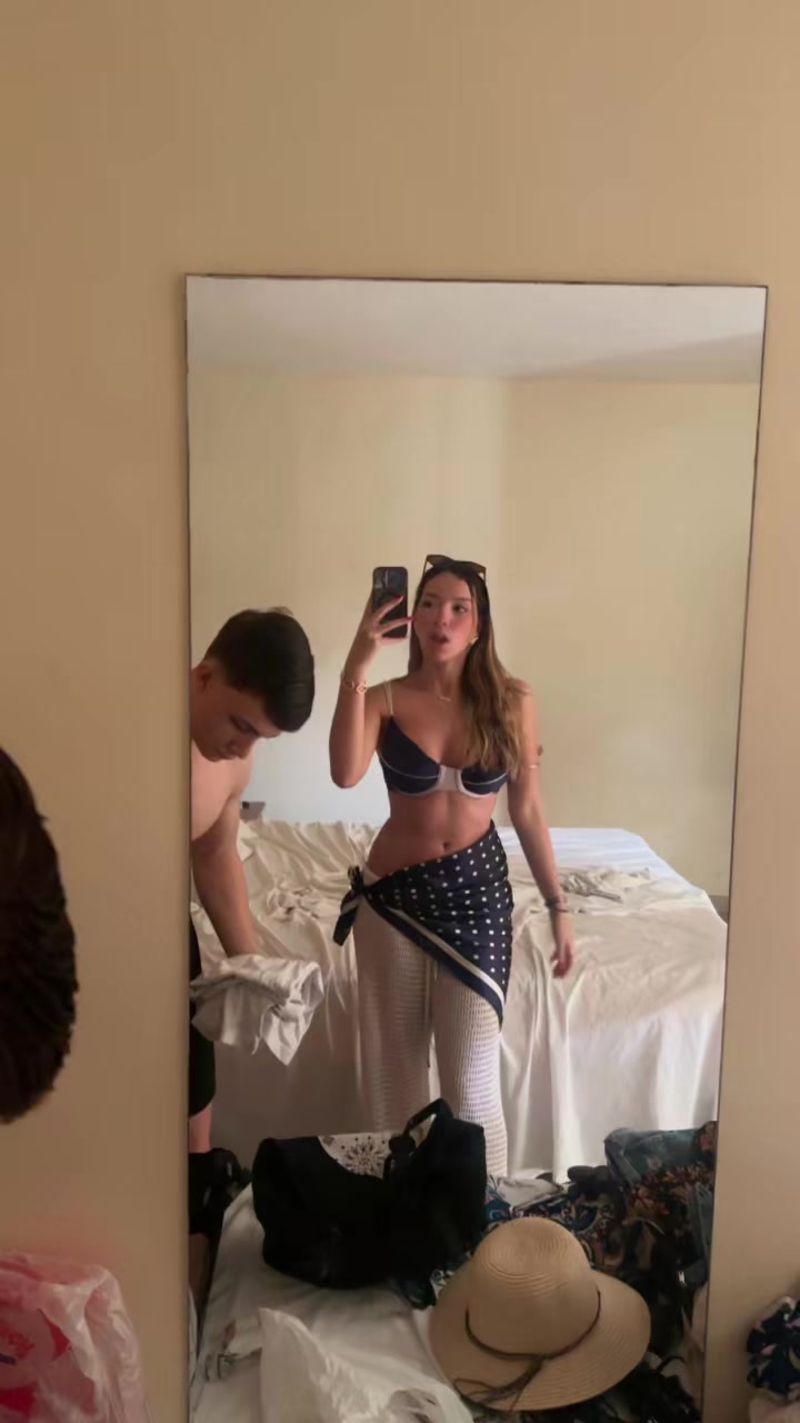 @Lele