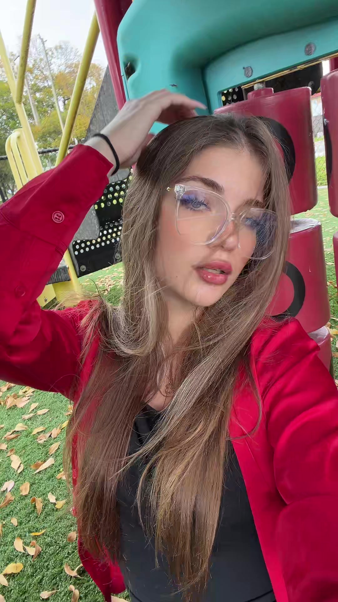 @николь.