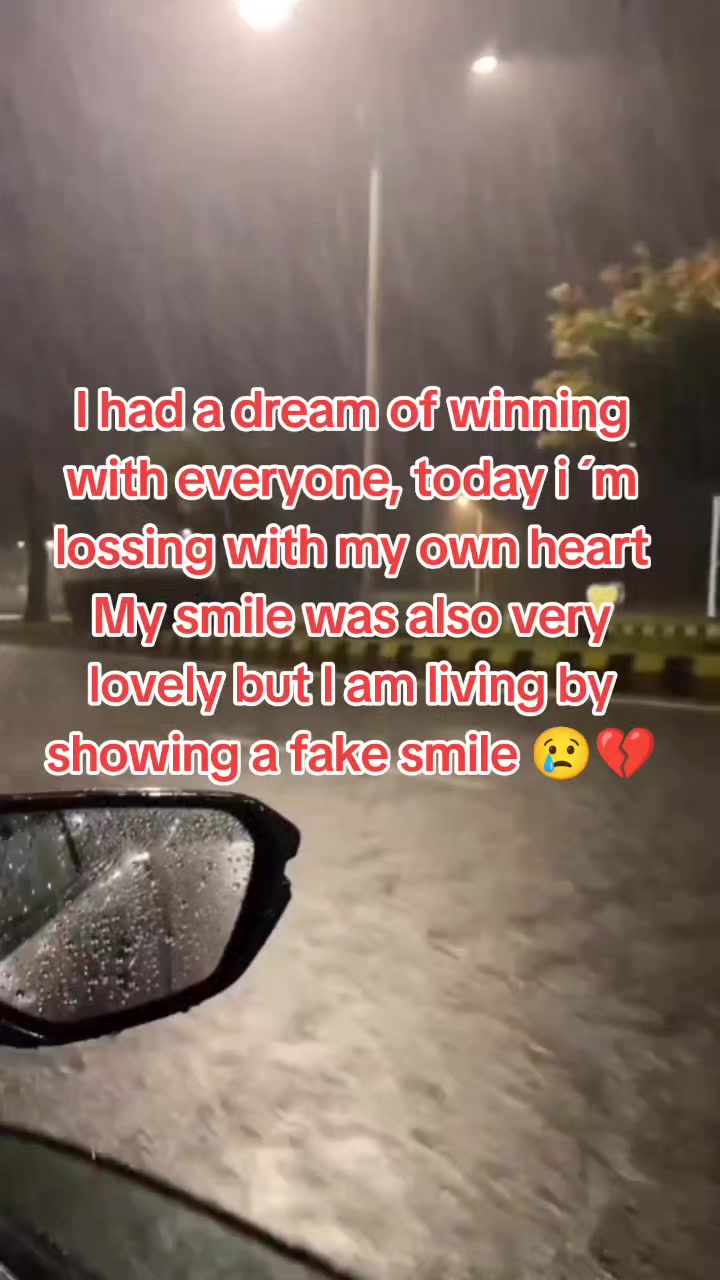 @STRONG GIRL🧕🖤💙