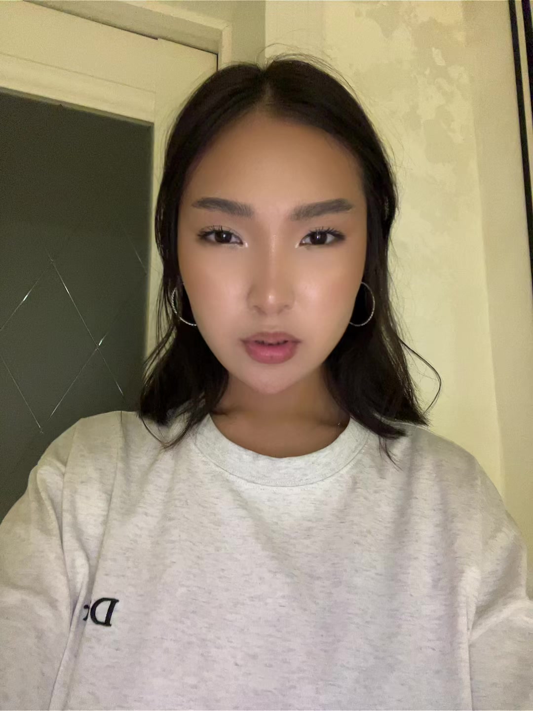 @Akonai✨