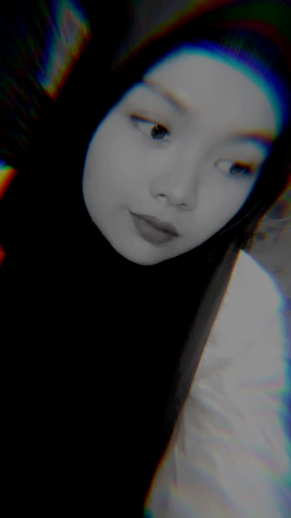 @👑my s&igrave;l&ecirc;&ntilde;t g&igrave;rl..&Acirc;..👑
