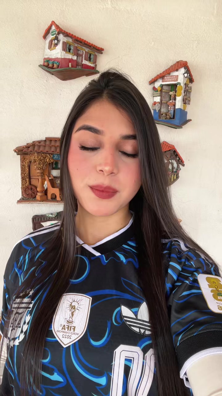 @Ariannys🤍
