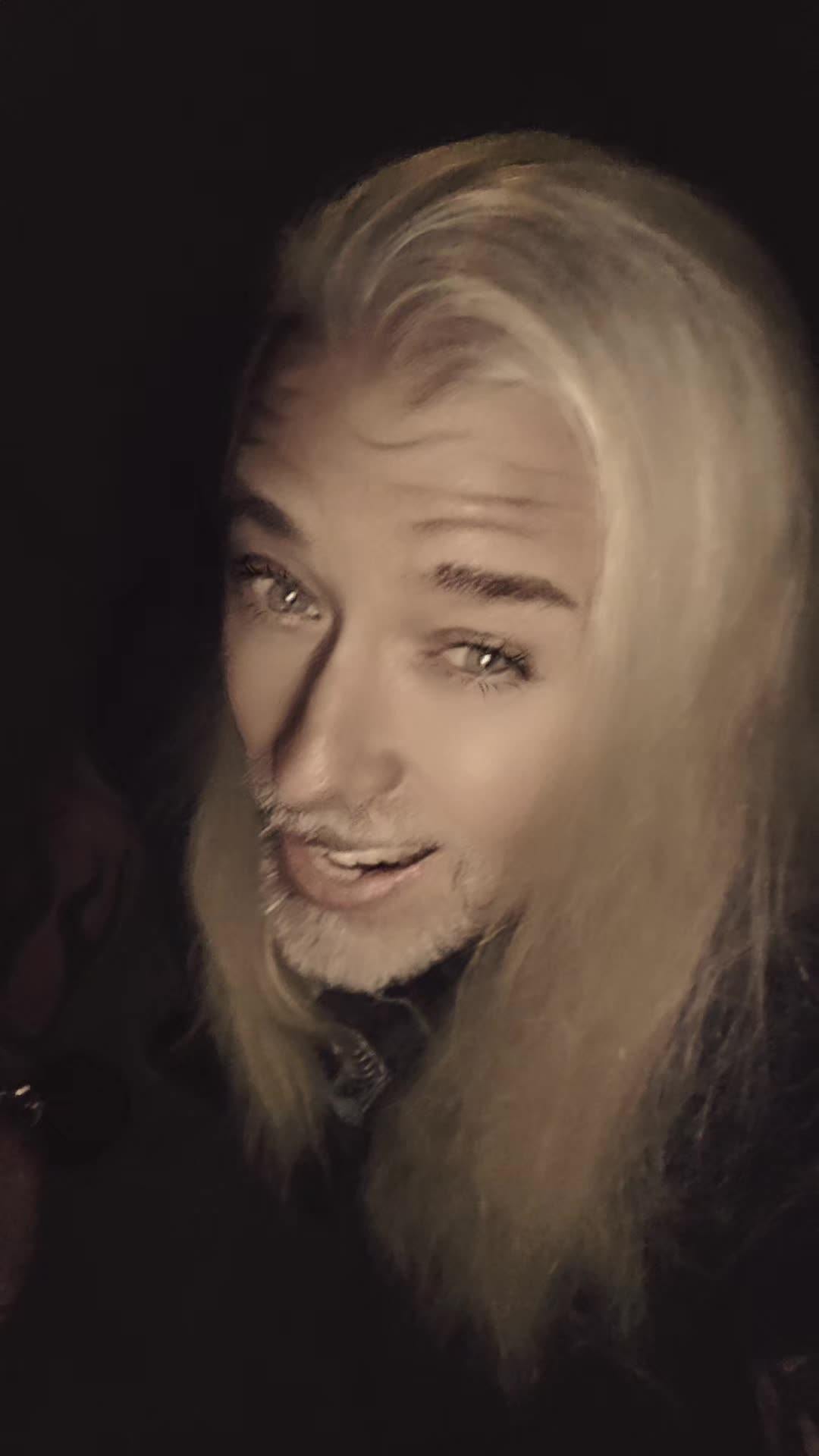 @silverfoxx442