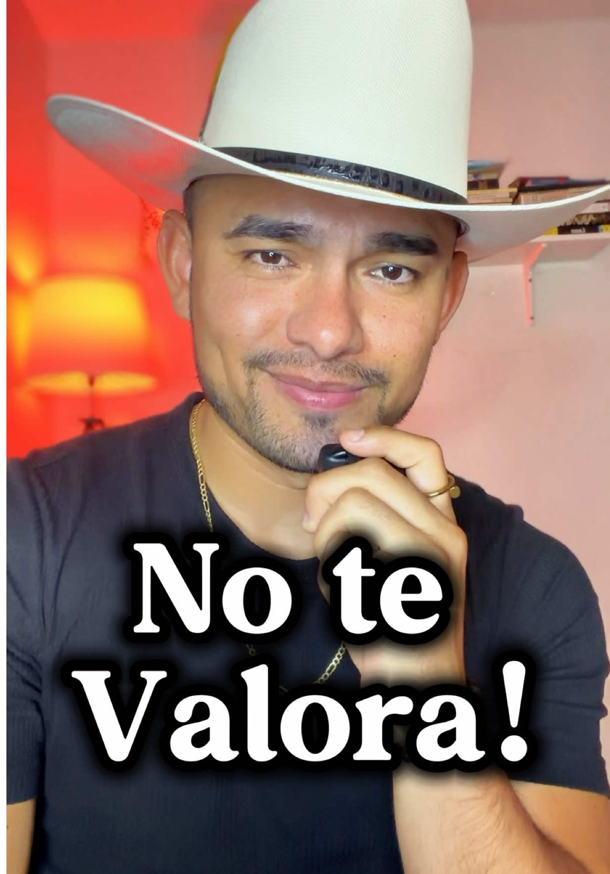 @Alex Uriostegui