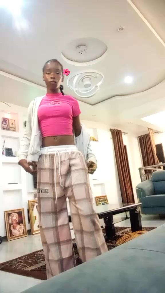 @🤫😋 Urgurl_mitchelle 🦦️🤧
