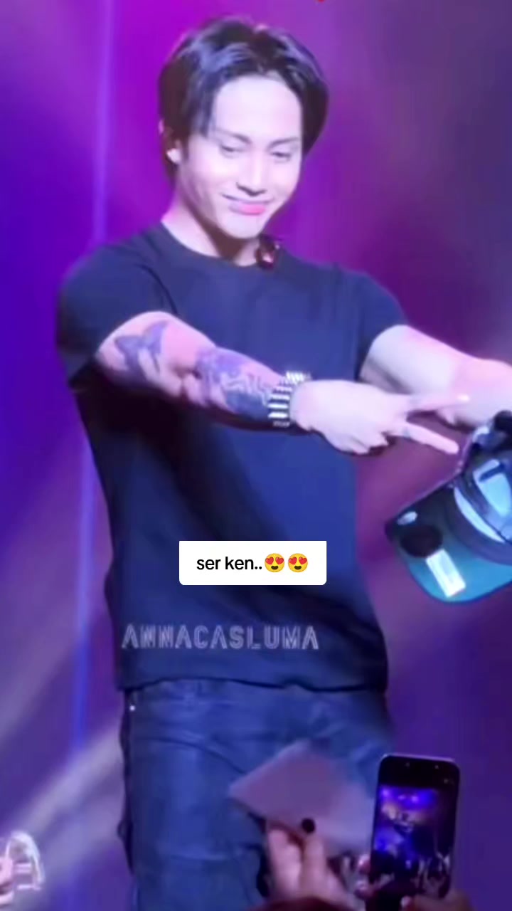 @༺𝗟𝗲𝙚𝗇𝙖༻