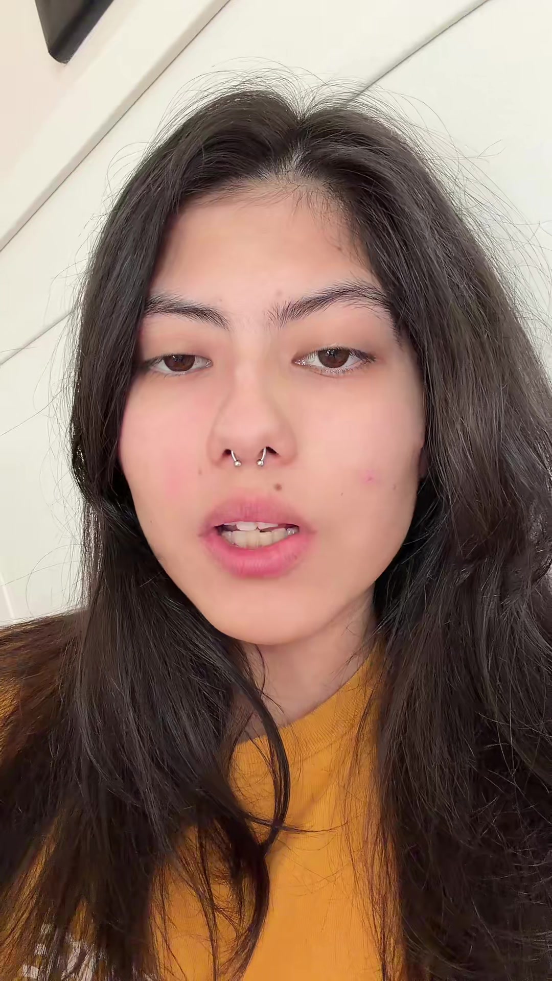 @Julia𖣂