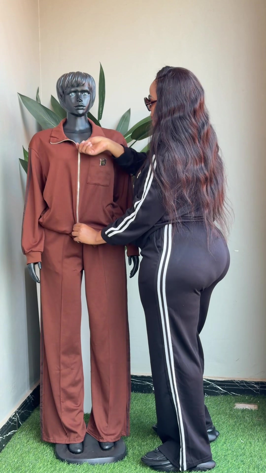 @Lavishane
