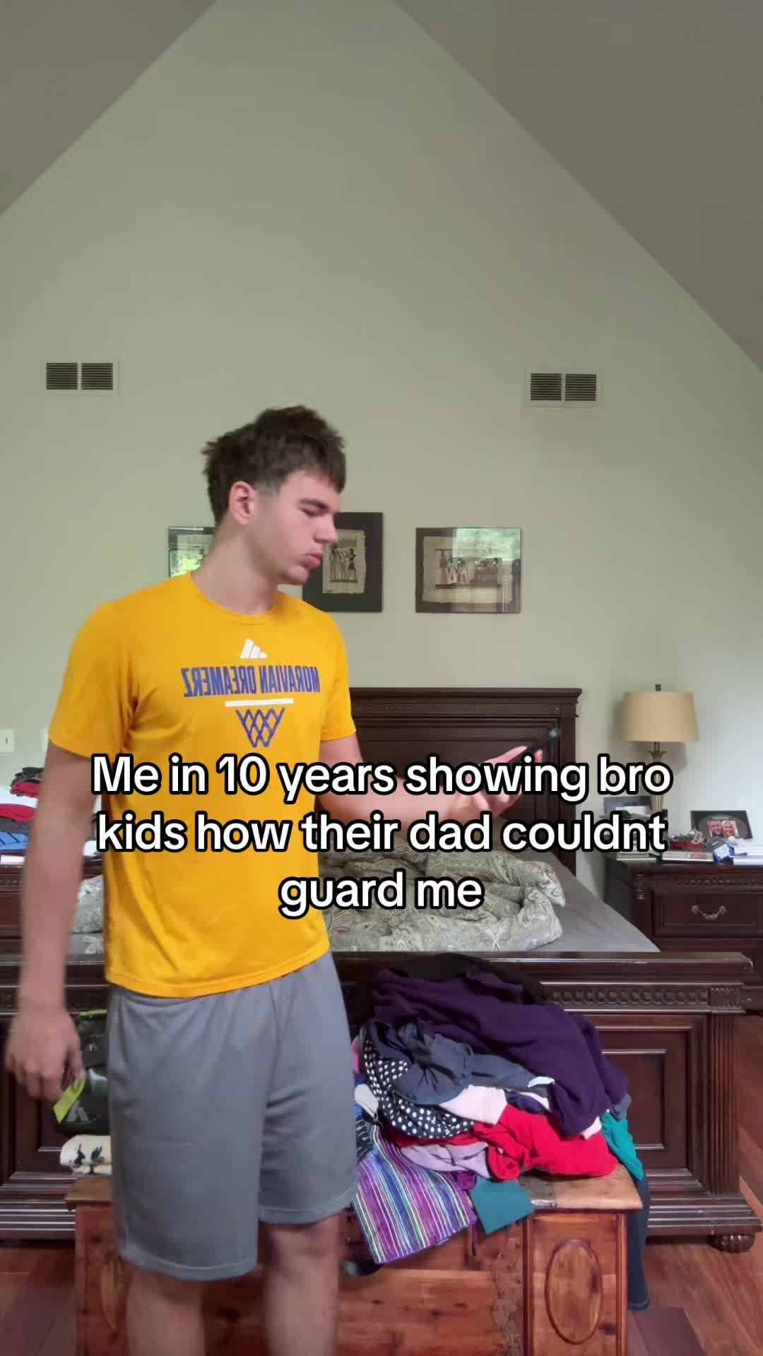 @arminhoops