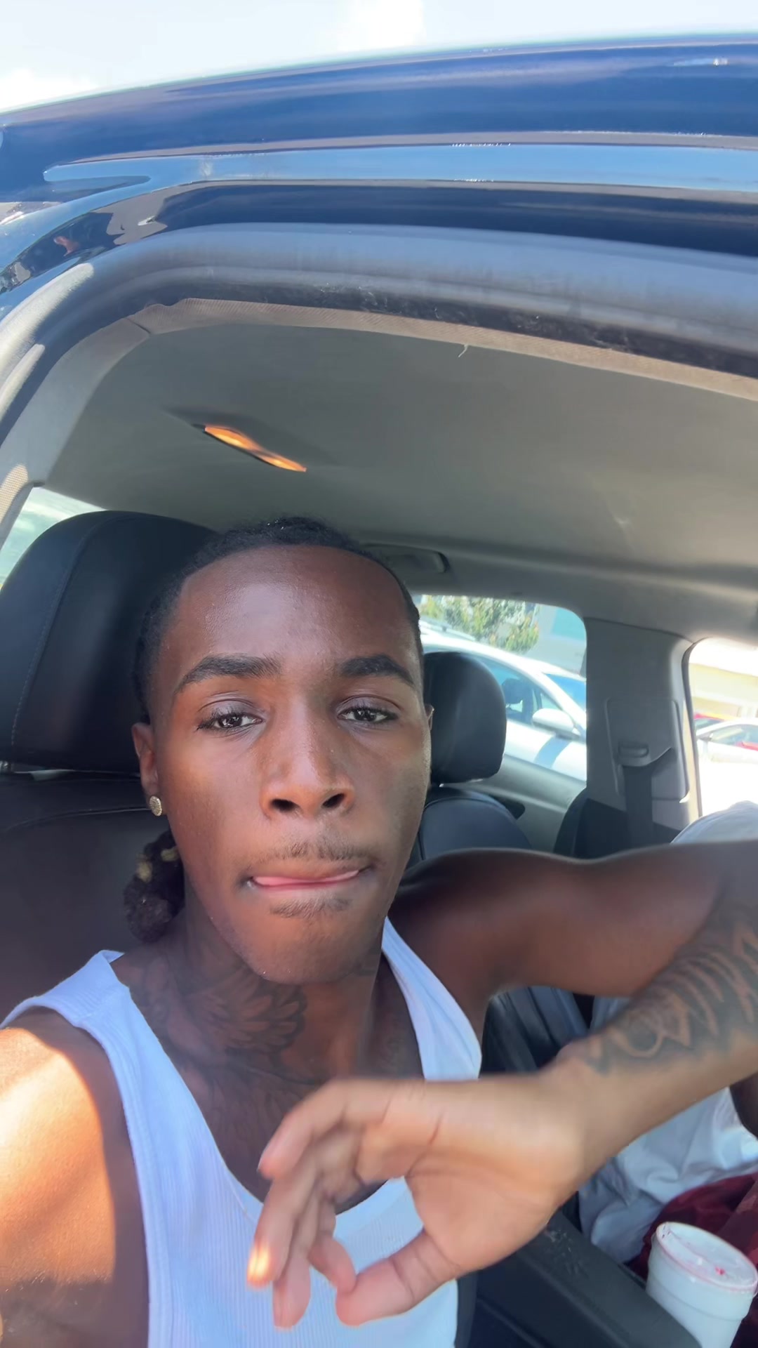 @zy