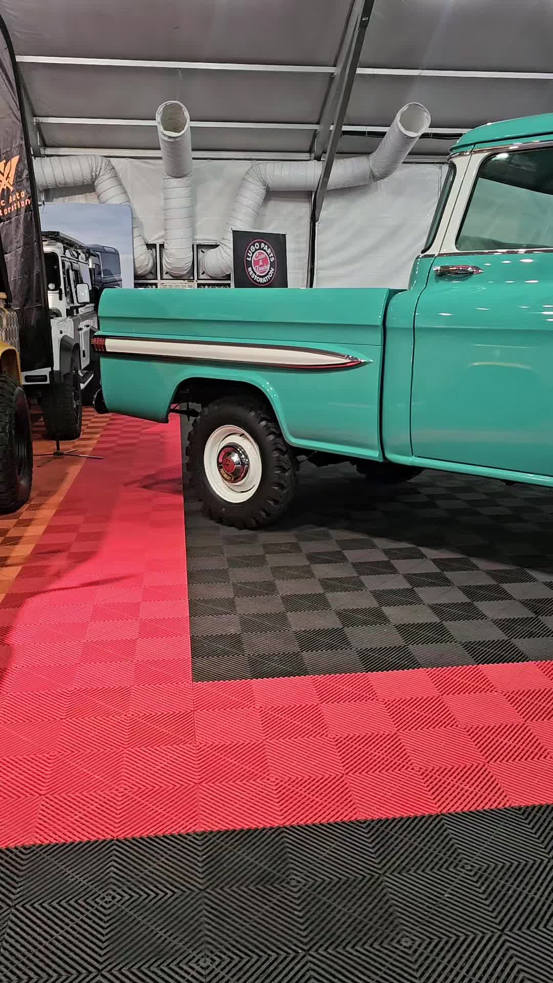 @Classic Cars & Trucks