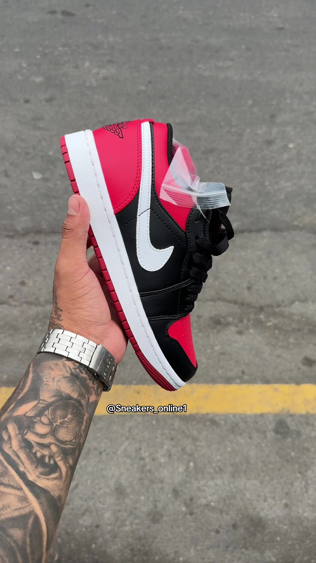 @sneakers_online1
