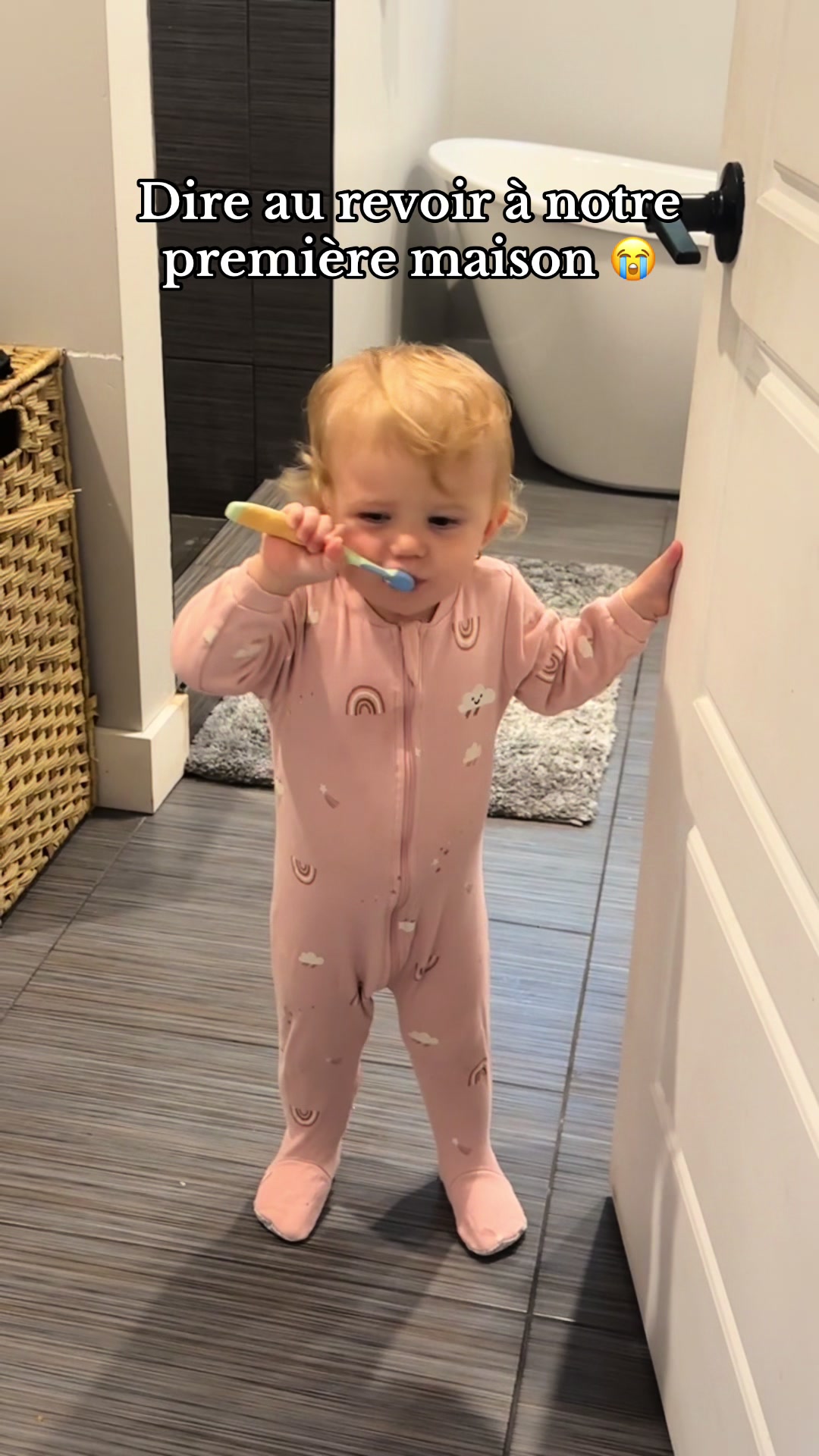 @Ana&iuml;s | maman de 3 💗💗💙