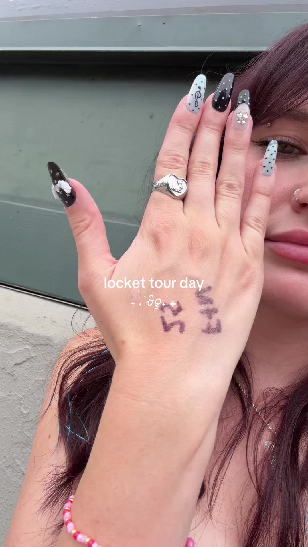 @paigey ₊˚⊹ ᰔ