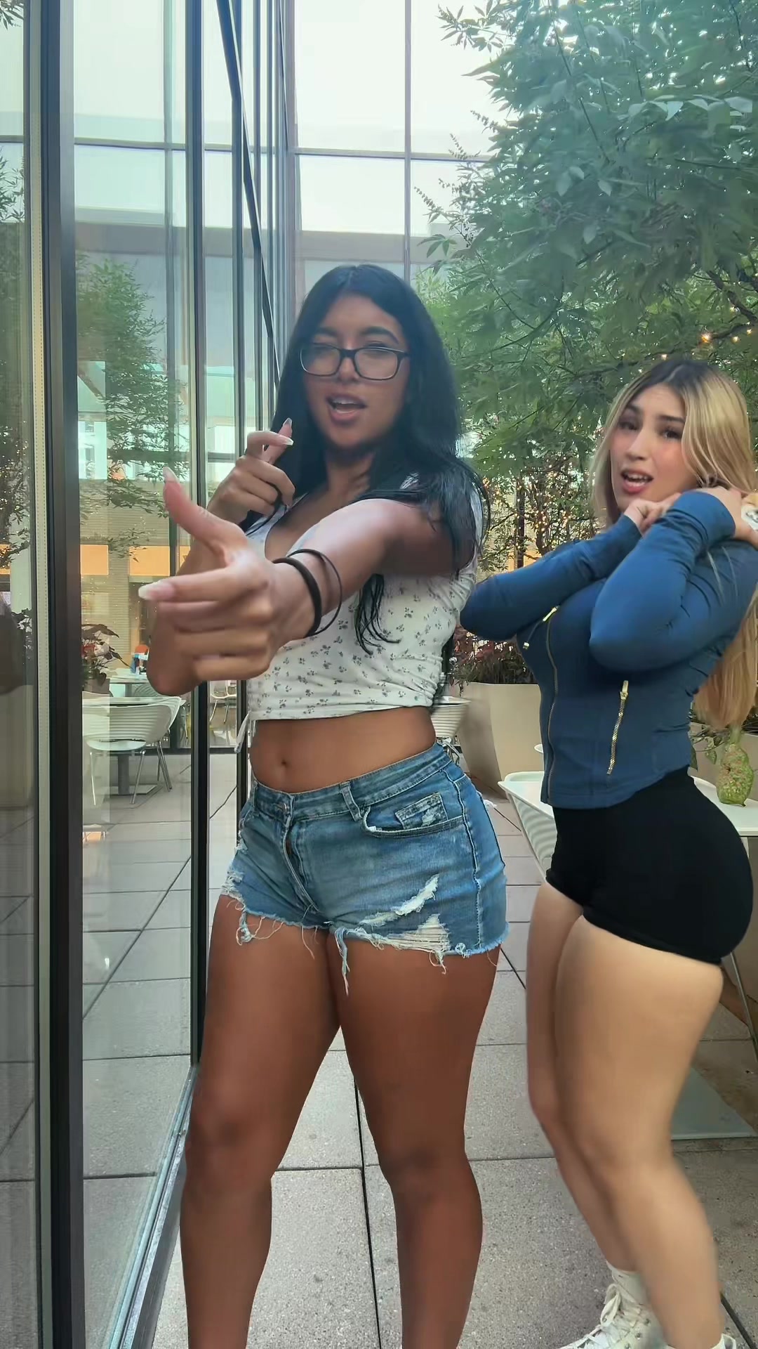 @⟡˙⋆ivana k⋆˙⟡