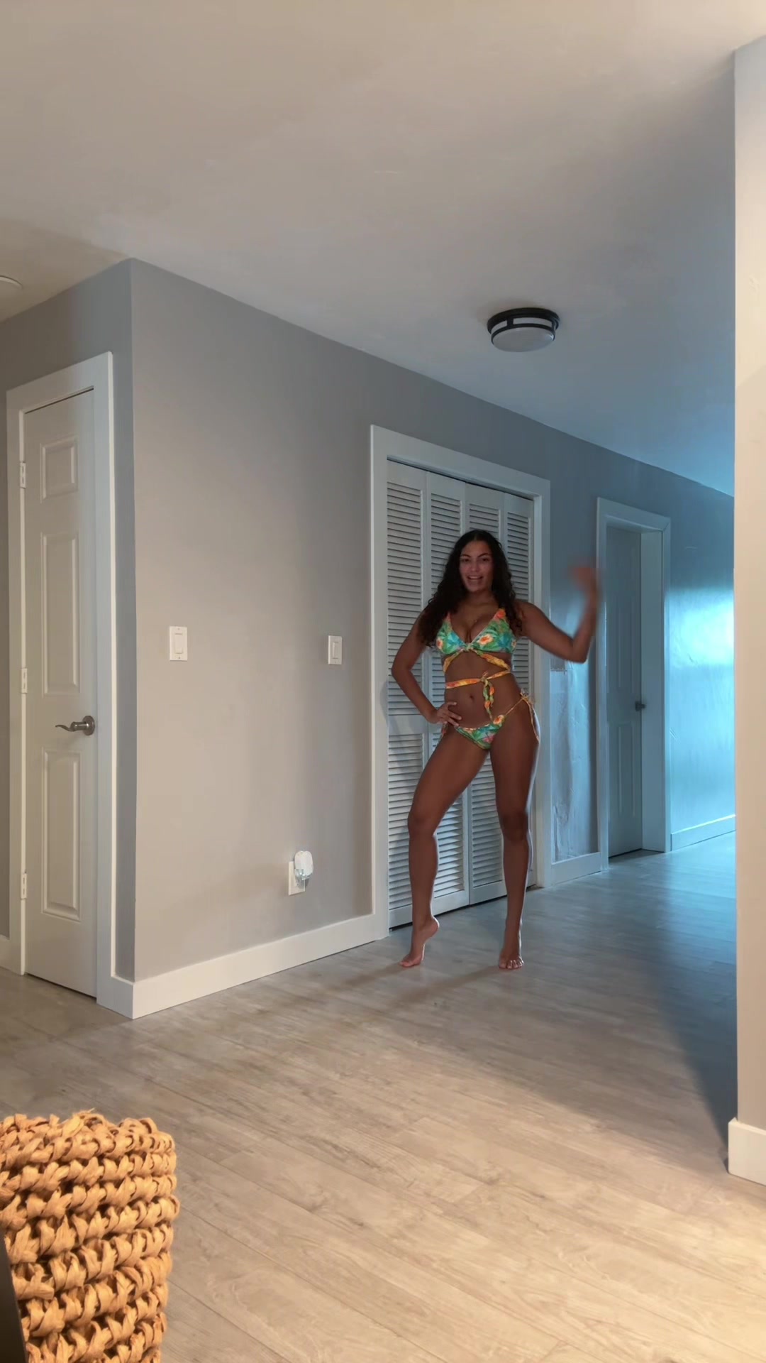 @comoyoteabrazo