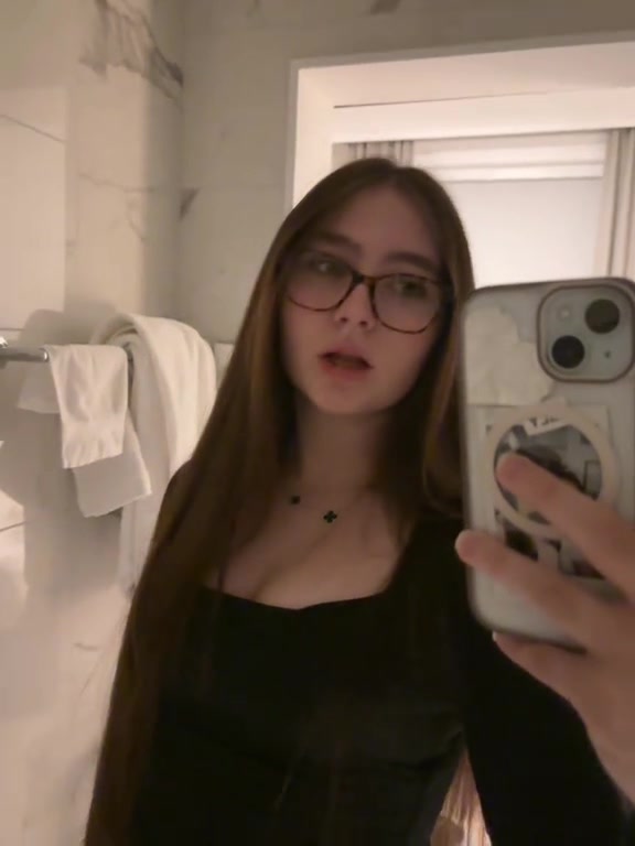 @lilyfoerster