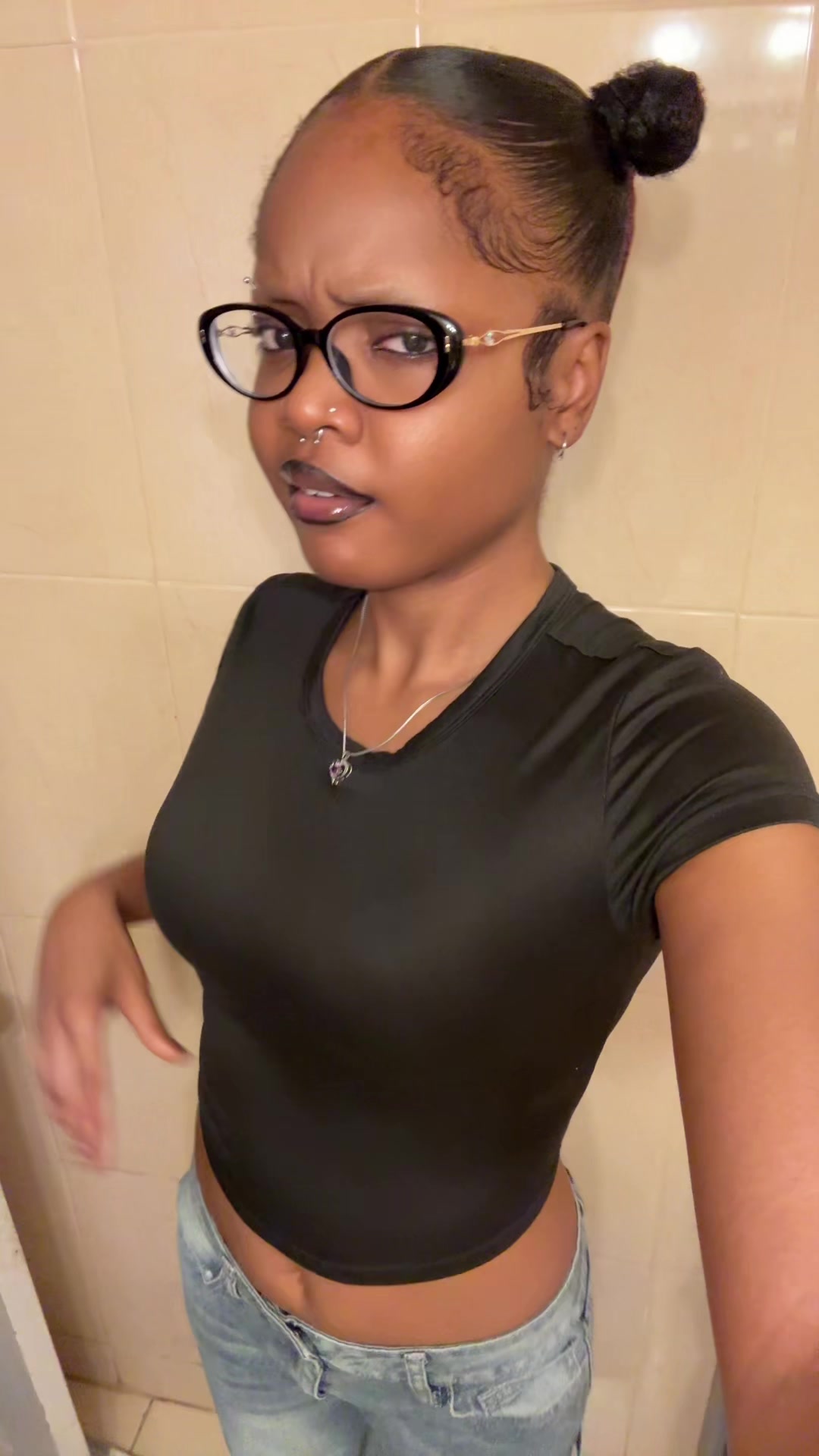 @e$oterrorist 🧚🏾&zwj;♀️