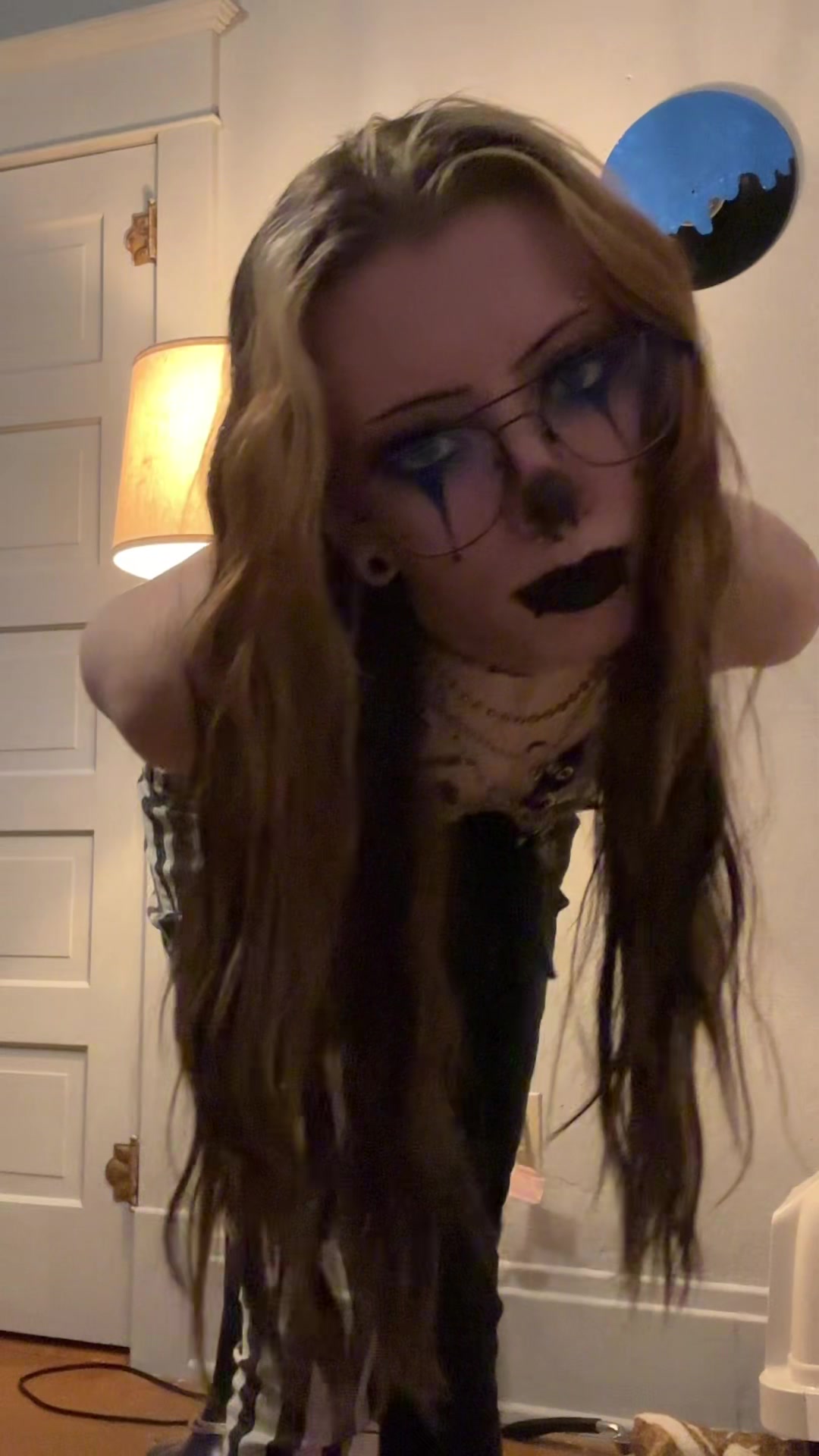 @cas 🤍🦇