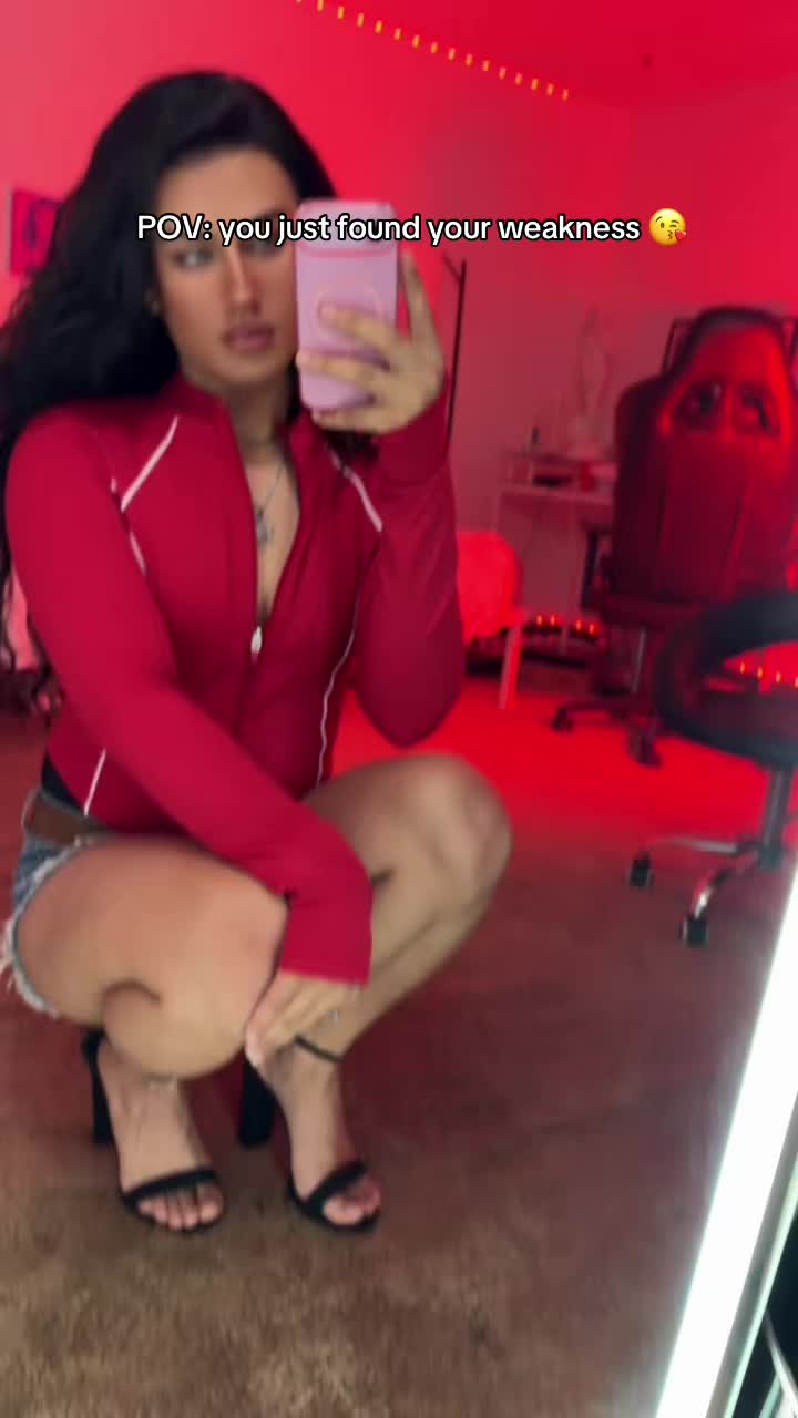 @RealYenFox