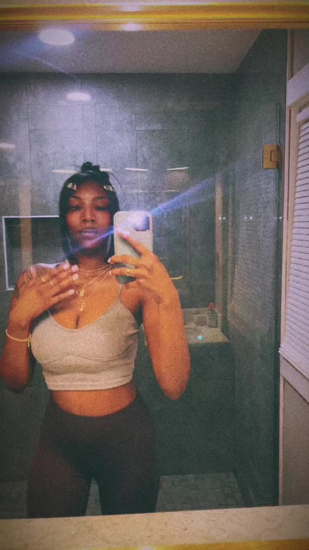 @LittleMissCancer🦋🫧