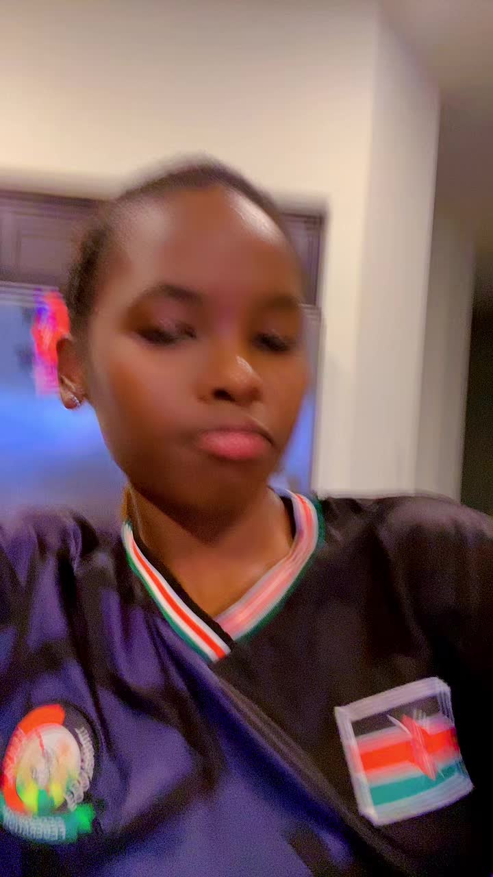 @Sally🇰🇪🇺🇸
